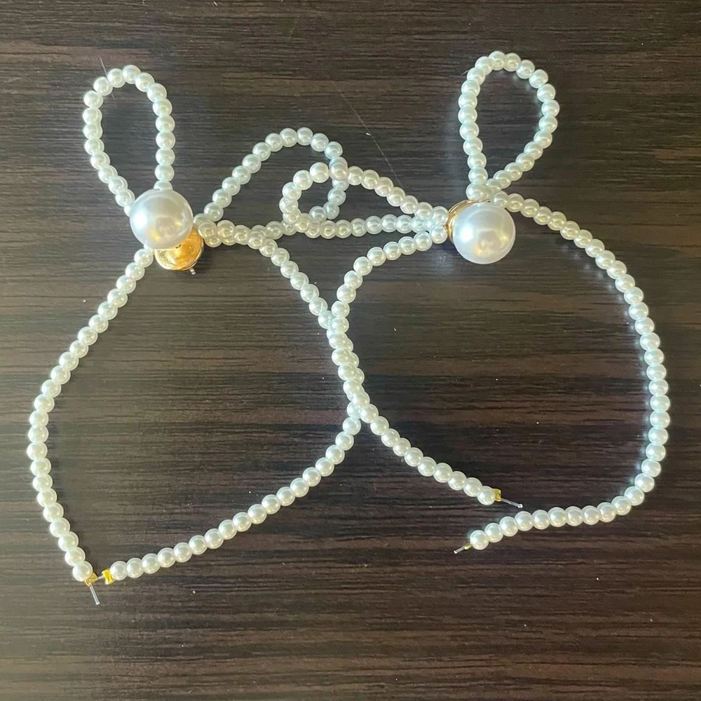 **NEW** Beaded Pearl Bow Earrings